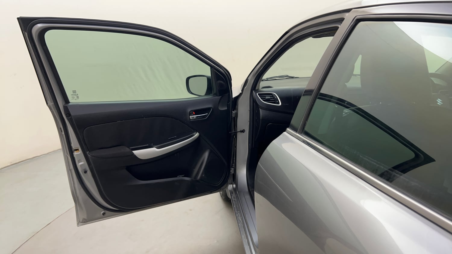 Used 2017 Maruti Suzuki Baleno Zeta 1.2 Petrol Manual interior LEFT FRONT DOOR OPEN VIEW