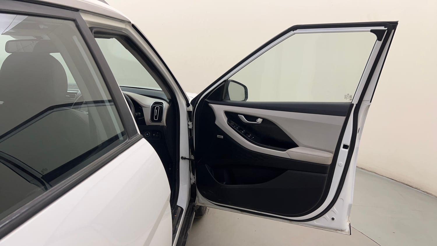 Used 2021 Hyundai Creta SX (O) 1.5 Diesel Automatic Diesel Automatic interior RIGHT FRONT DOOR OPEN VIEW