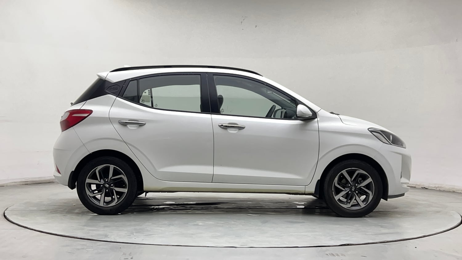 Used 2020 Hyundai Grand i10 Nios Asta 1.2 Kappa VTVT Petrol Manual exterior RIGHT SIDE VIEW
