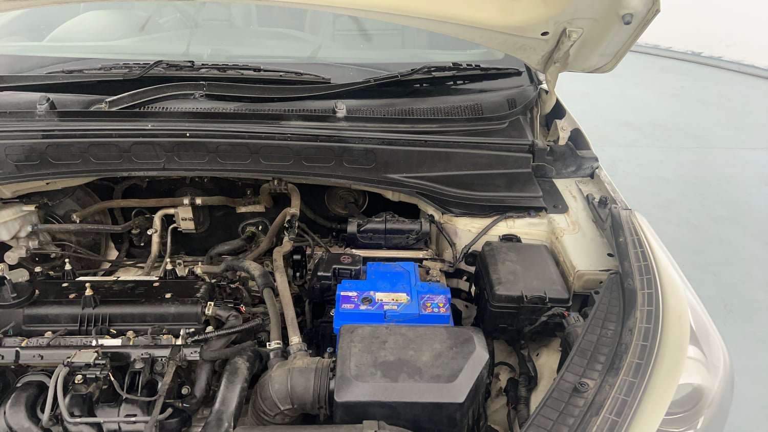 Used 2018 Hyundai Creta SX Plus 1.6  Petrol Petrol Manual engine ENGINE LEFT SIDE HINGE & APRON VIEW