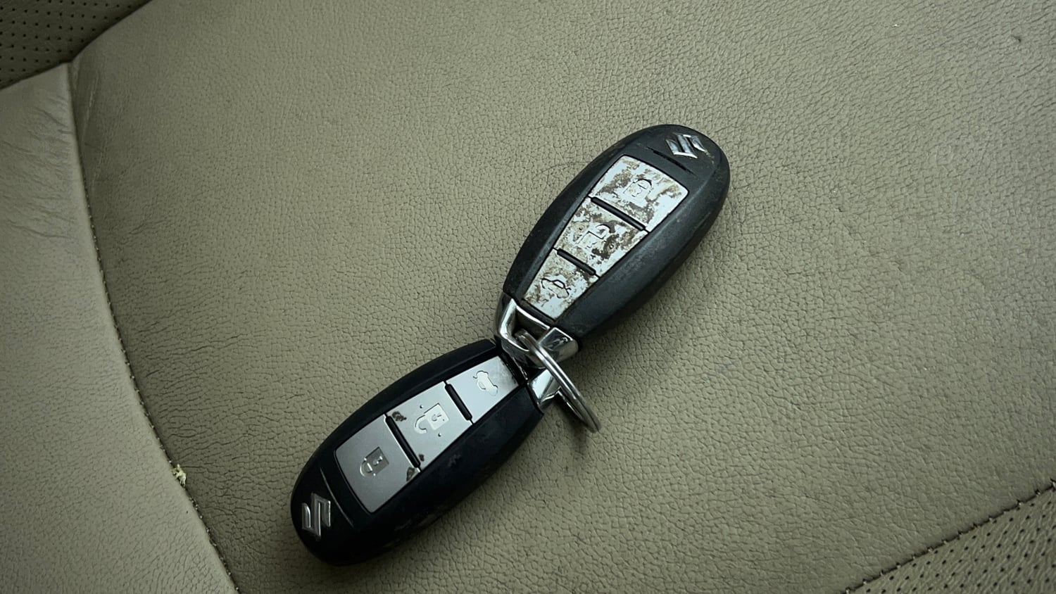 Used 2017 Maruti Suzuki Ciaz Alpha 1.4 MT Petrol Manual extra CAR KEY VIEW