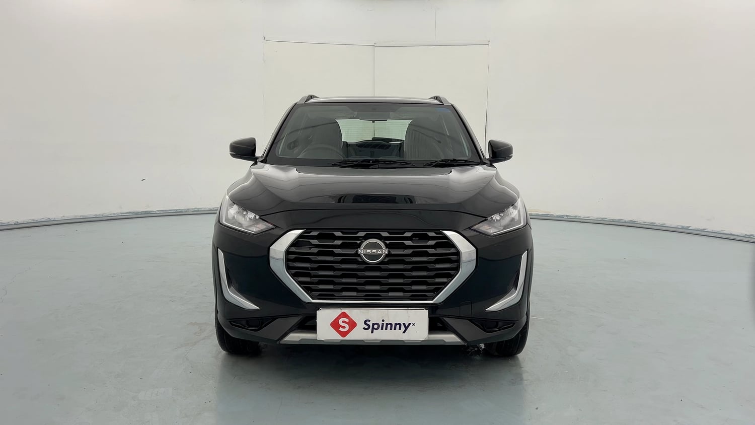 Used 2024 Nissan Magnite XL Petrol Manual exterior FRONT VIEW
