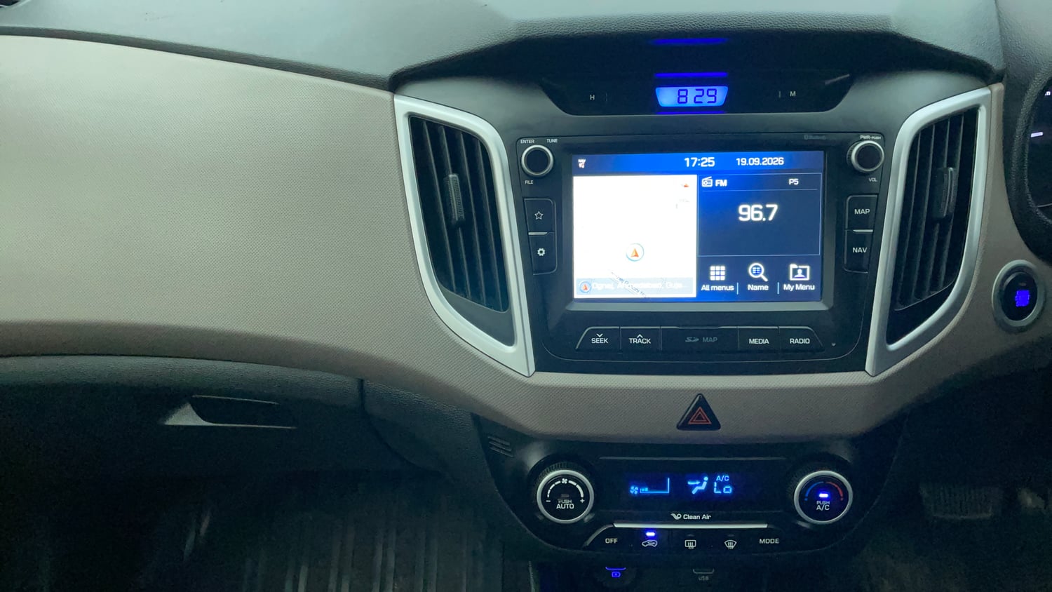 Used 2018 Hyundai Creta SX 1.6 AT Petrol Petrol Automatic interior MUSIC SYSTEM & AC CONTROL VIEW