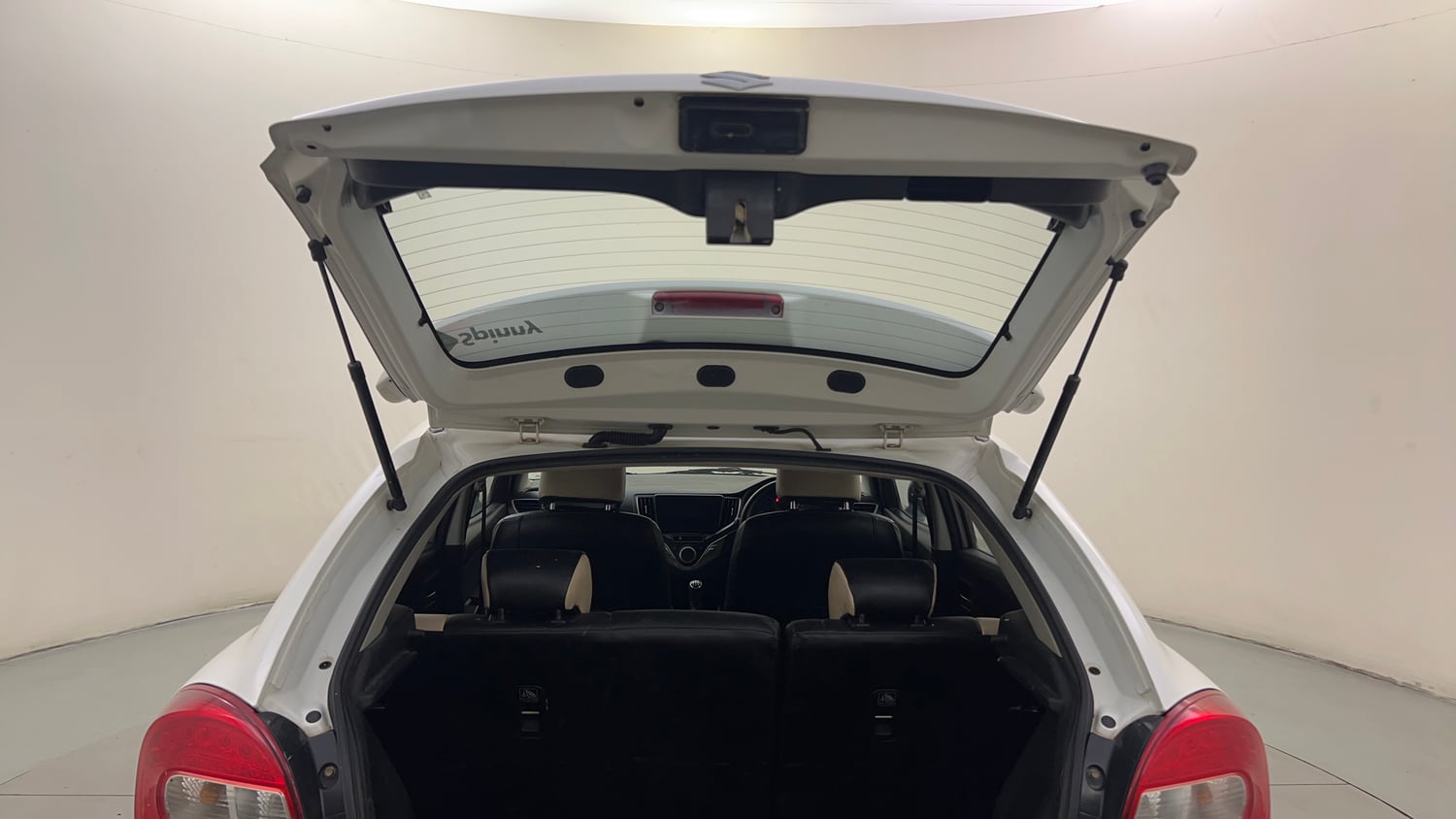 Used 2021 Maruti Suzuki Baleno Delta Petrol Manual interior DICKY DOOR OPEN VIEW