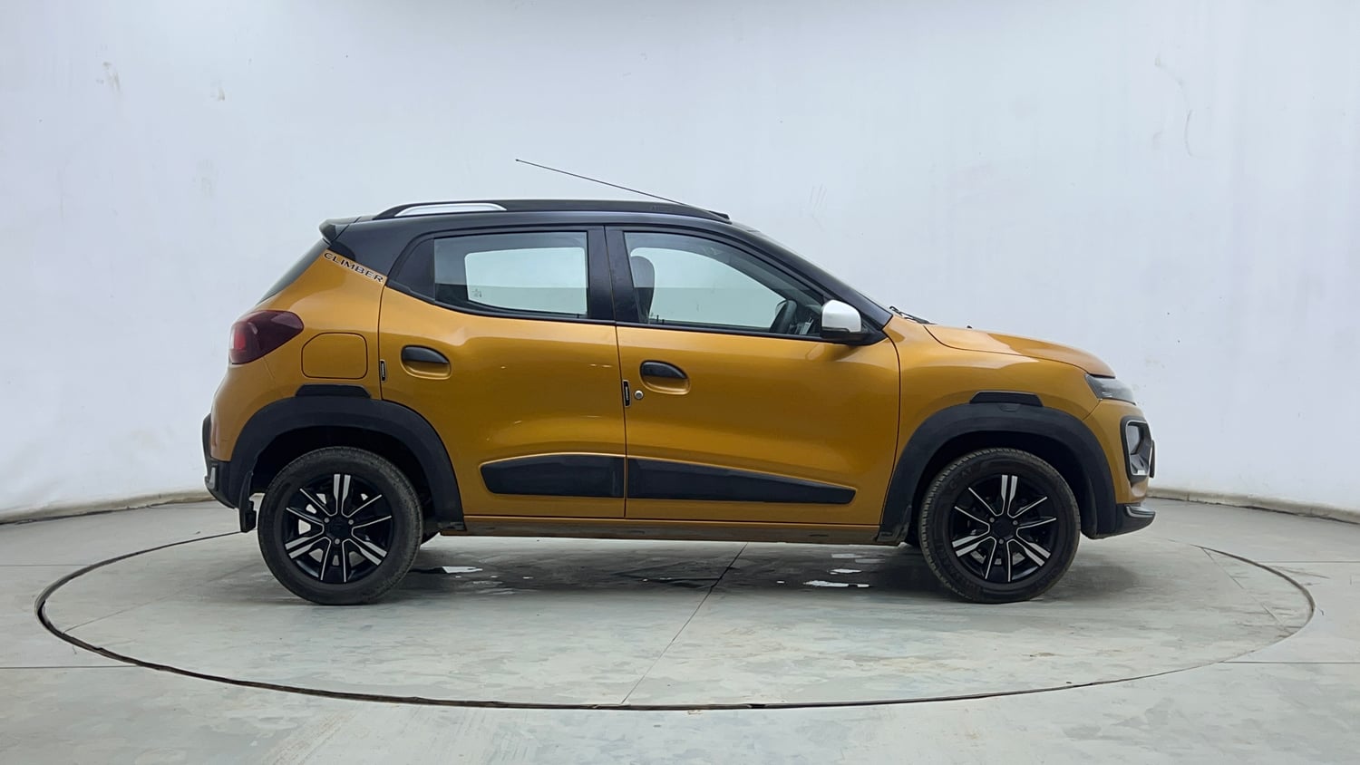 Used 2023 Renault Kwid CLIMBER AMT Petrol Automatic exterior RIGHT SIDE VIEW