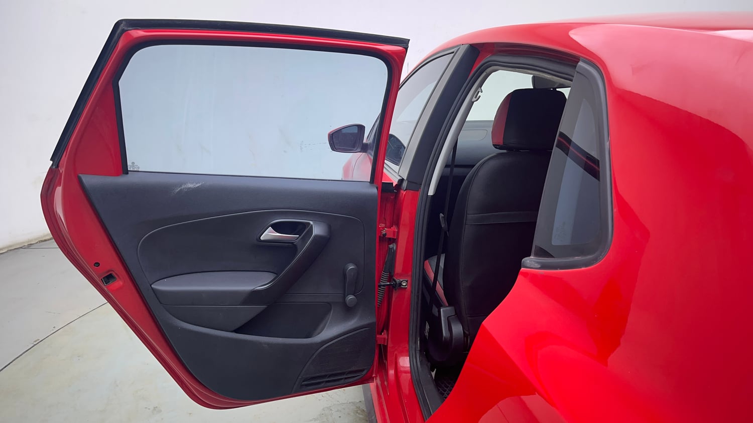 Used 2019 Volkswagen Polo Trendline 1.0L (P) Petrol Manual interior LEFT REAR DOOR OPEN VIEW