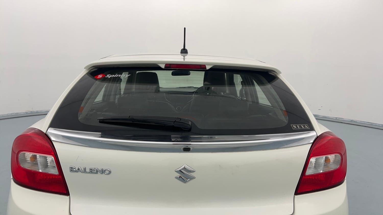 Used 2020 Maruti Suzuki Baleno Delta Petrol Manual exterior BACK WINDSHIELD VIEW