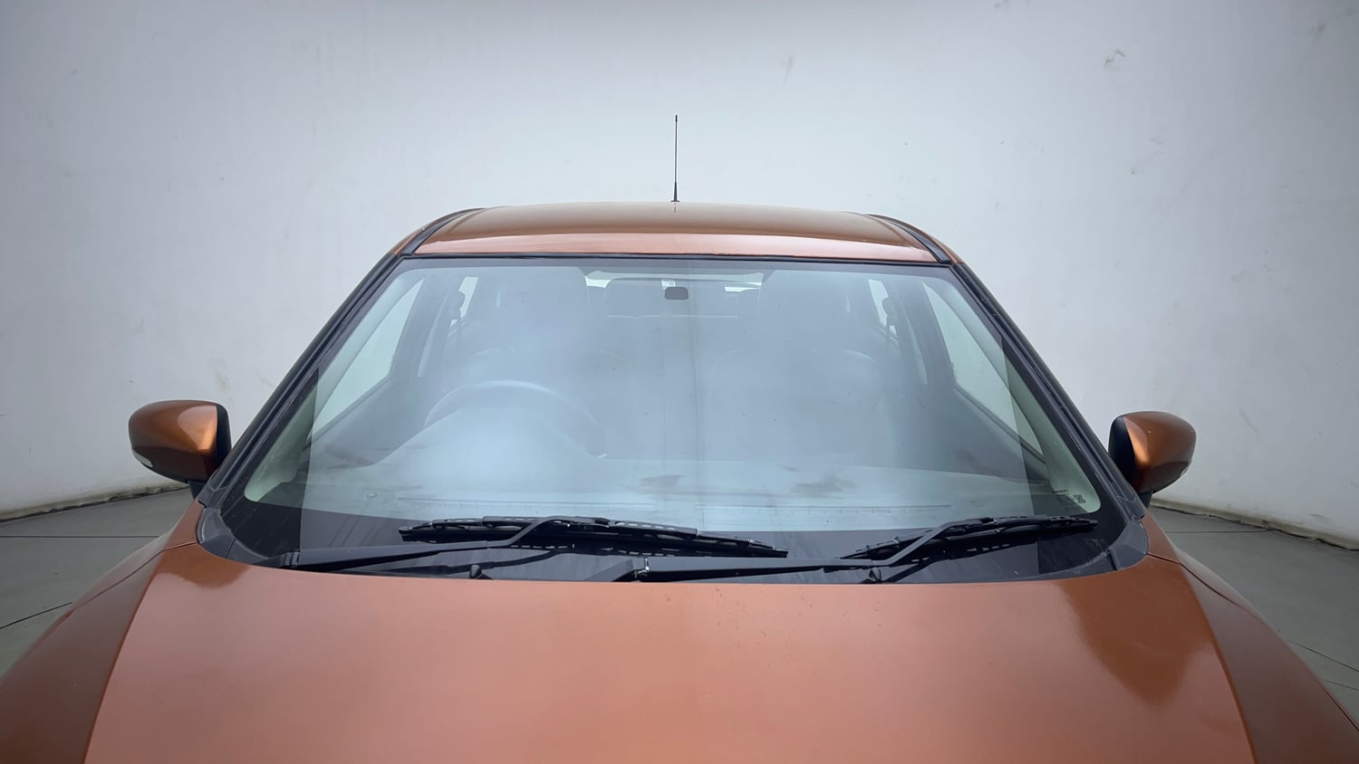Used 2017 Maruti Suzuki Baleno Delta 1.2 Petrol Manual exterior FRONT WINDSHIELD VIEW