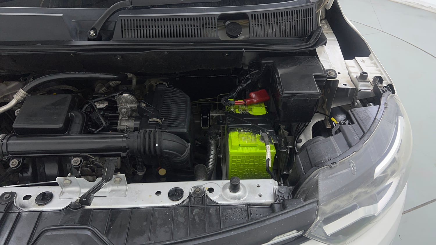 Used 2020 Renault Triber RXZ Petrol Manual engine ENGINE LEFT SIDE VIEW