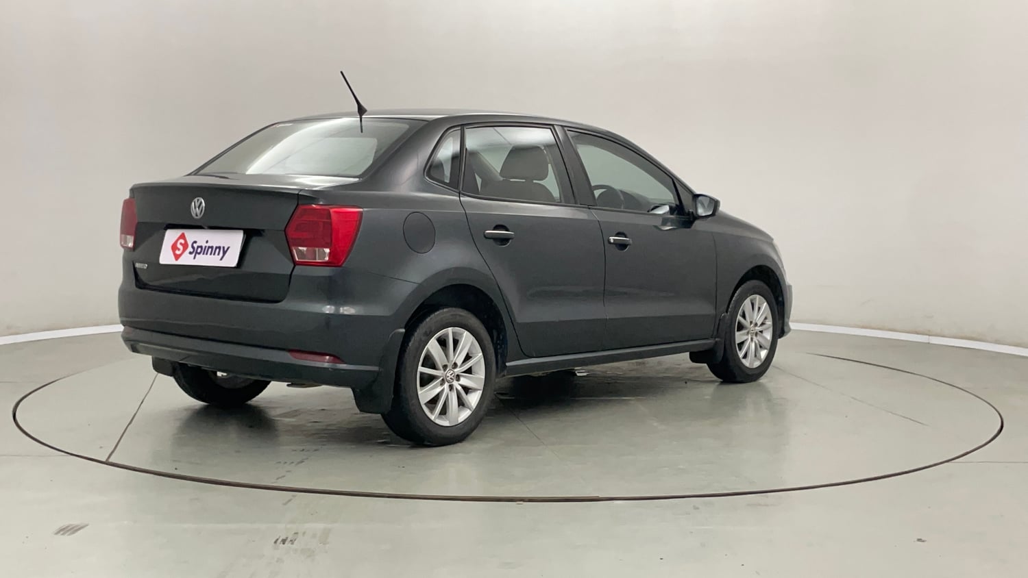 Used 2016 Volkswagen Ameo Highline1.2L (P) Petrol Manual exterior RIGHT REAR CORNER VIEW