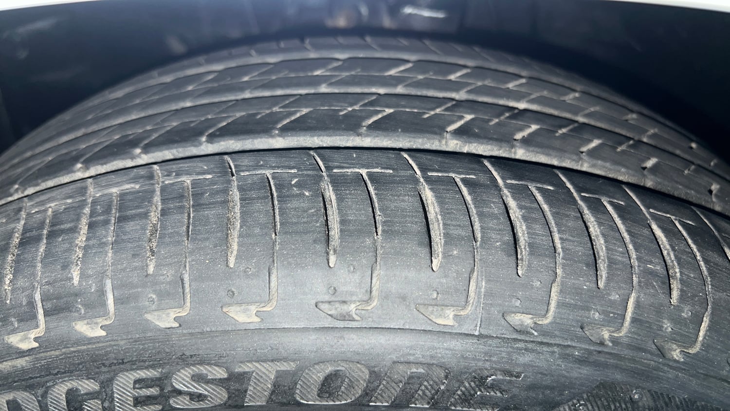 Used 2022 Honda City ZX CVT Petrol Petrol Automatic tyres LEFT FRONT TYRE TREAD VIEW