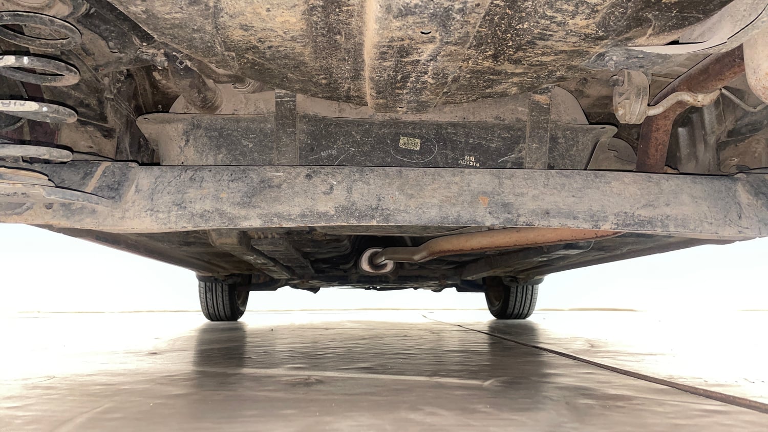 Used 2018 Hyundai Grand i10 Sportz 1.2 Kappa VTVT Petrol Manual extra REAR UNDERBODY VIEW (TAKEN FROM REAR)