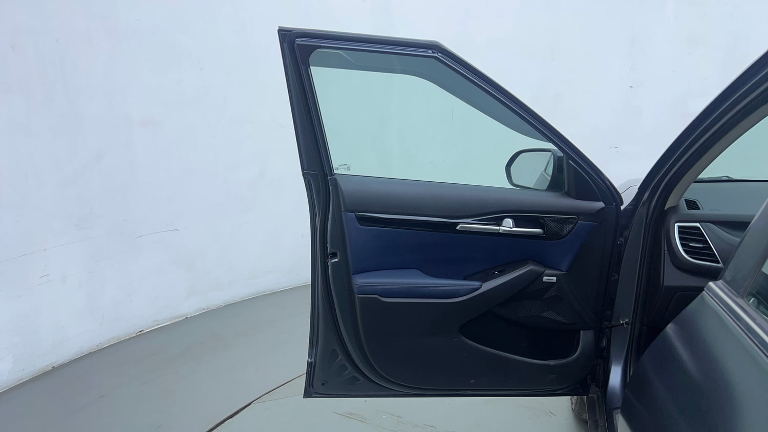 Used 2022 Kia Seltos X Line 1.5 Diesel AT Diesel Automatic interior LEFT FRONT DOOR OPEN VIEW