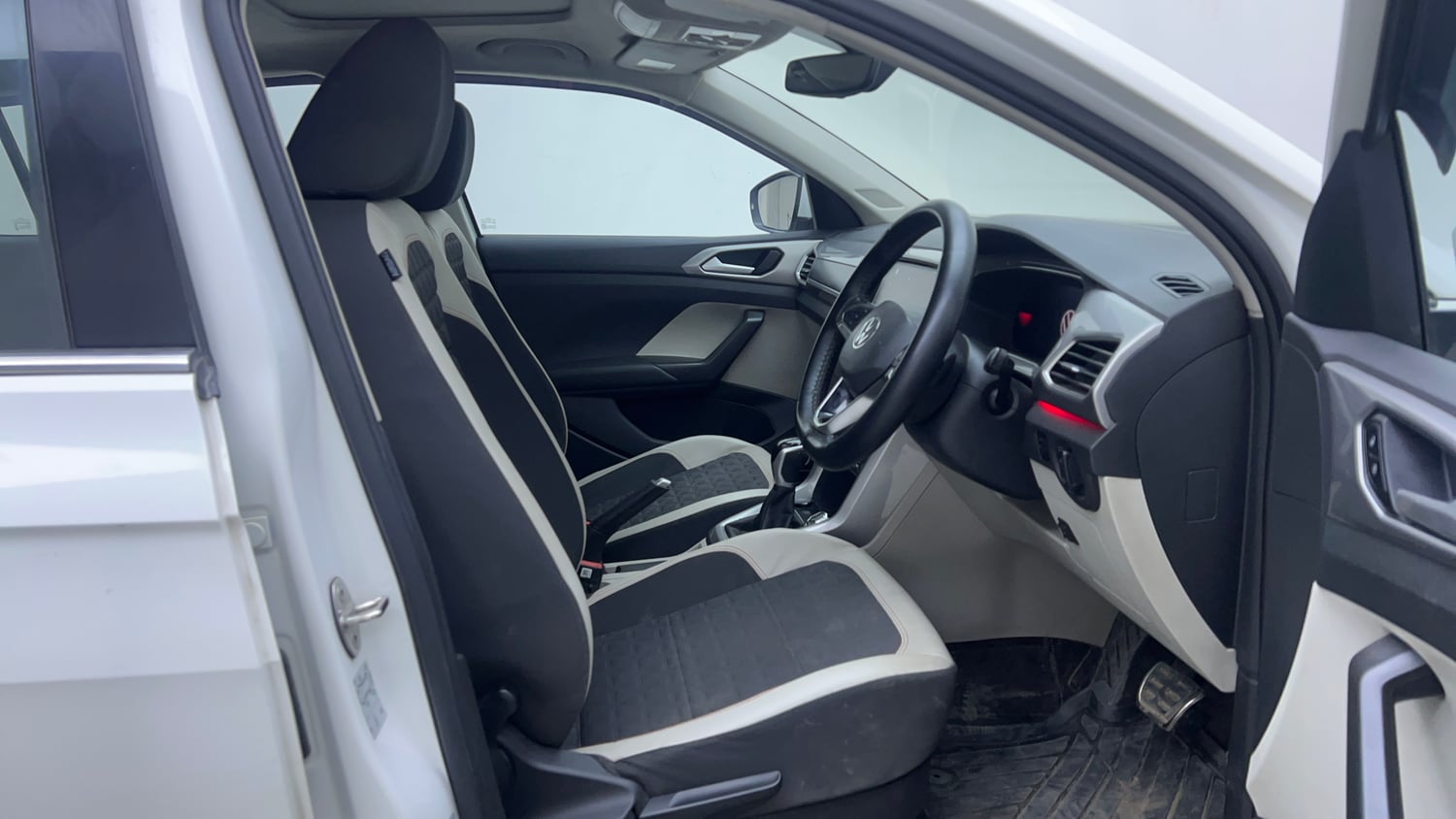 Used 2022 Volkswagen Taigun GT Plus 1.5 TSI DSG Petrol Automatic interior RIGHT SIDE FRONT DOOR CABIN VIEW