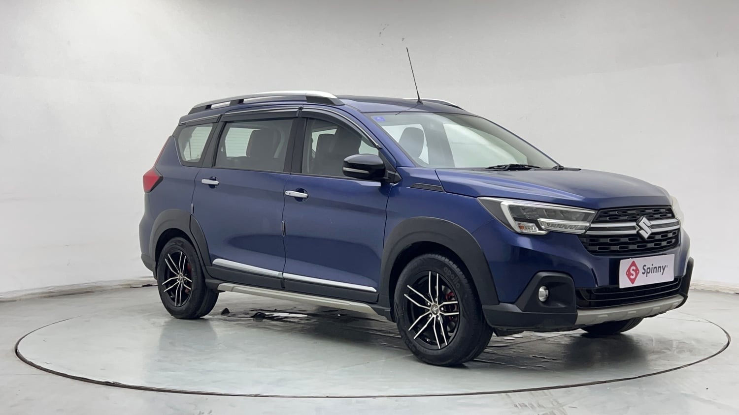Used 2021 Maruti Suzuki XL6 Zeta AT Petrol Petrol Automatic exterior RIGHT FRONT CORNER VIEW