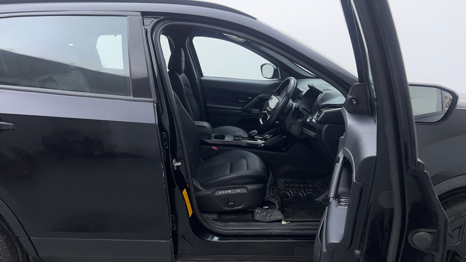 Used 2024 Tata Harrier Fearless Plus Dark Edition AT Diesel Automatic interior RIGHT SIDE FRONT DOOR CABIN VIEW