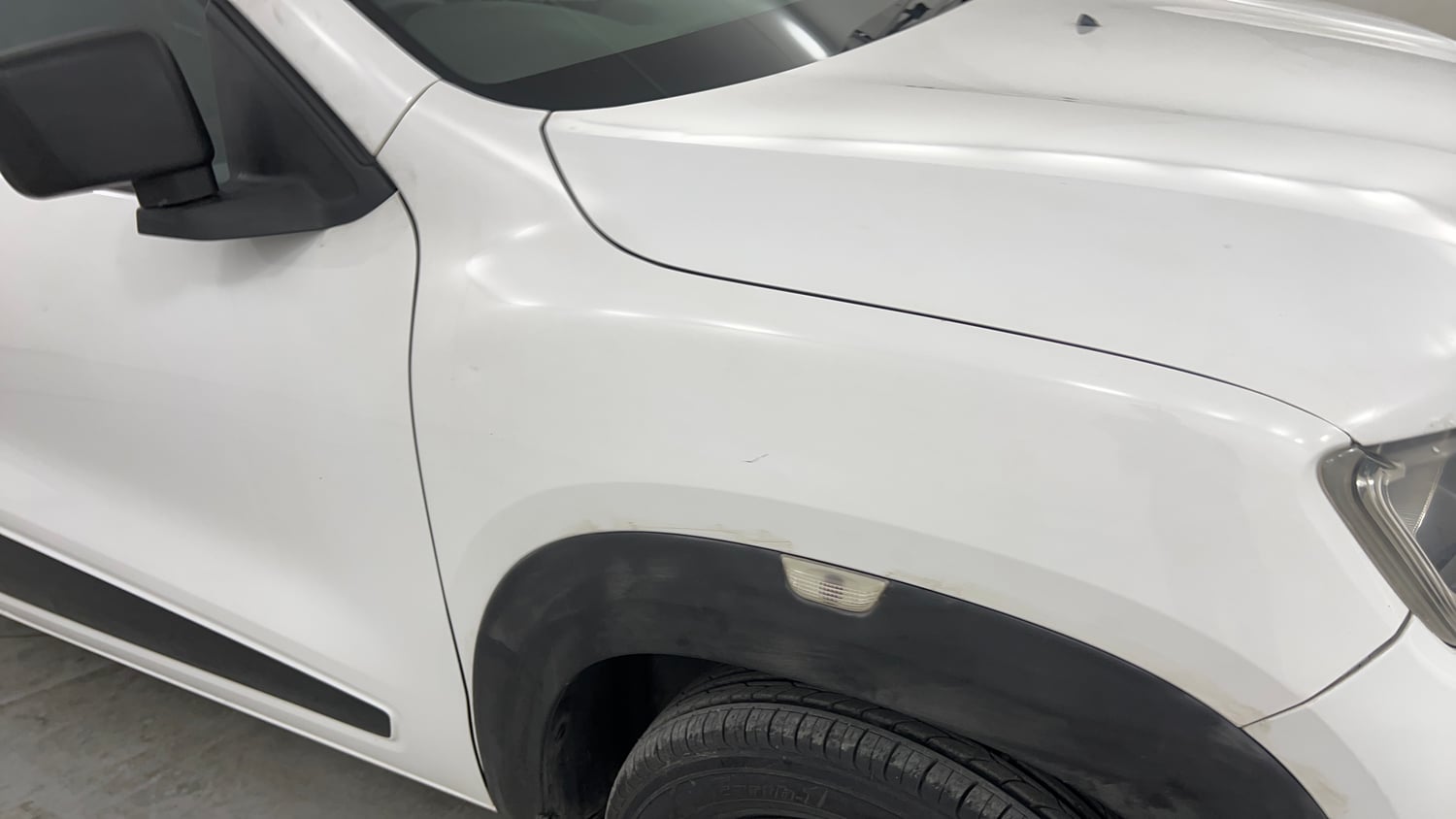 Used 2015 Renault Kwid RXT Petrol Manual dents MINOR SCRATCH