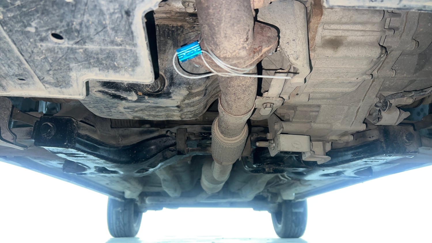 Used 2022 Tata Nexon XZA Plus (O) Petrol Automatic extra FRONT LEFT UNDERBODY VIEW