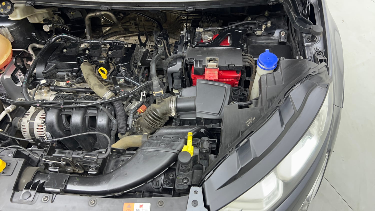Used 2018 Ford EcoSport Titanium + 1.5L Ti-VCT AT Petrol Automatic engine ENGINE LEFT SIDE VIEW