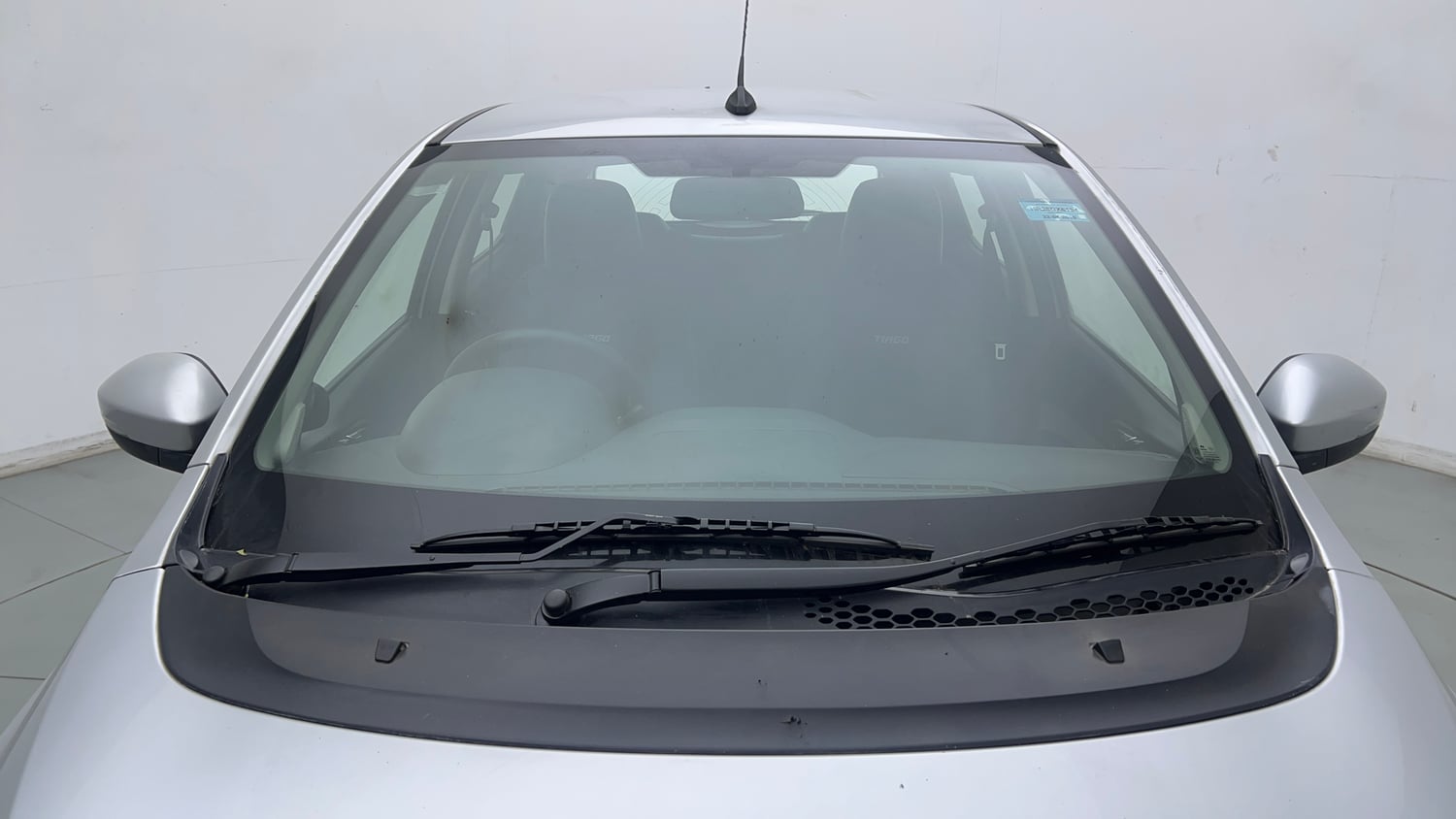 Used 2019 Tata Tiago Revotron XZ w/o Alloy Petrol Manual exterior FRONT WINDSHIELD VIEW