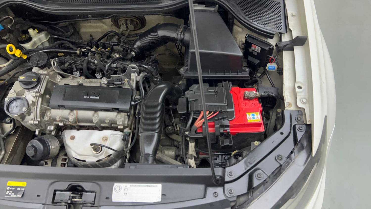 Used 2016 volkswagen Ameo Comfortline 1.2 Petrol+cng(Outside fitted) Petrol+cng Manual engine ENGINE LEFT SIDE VIEW
