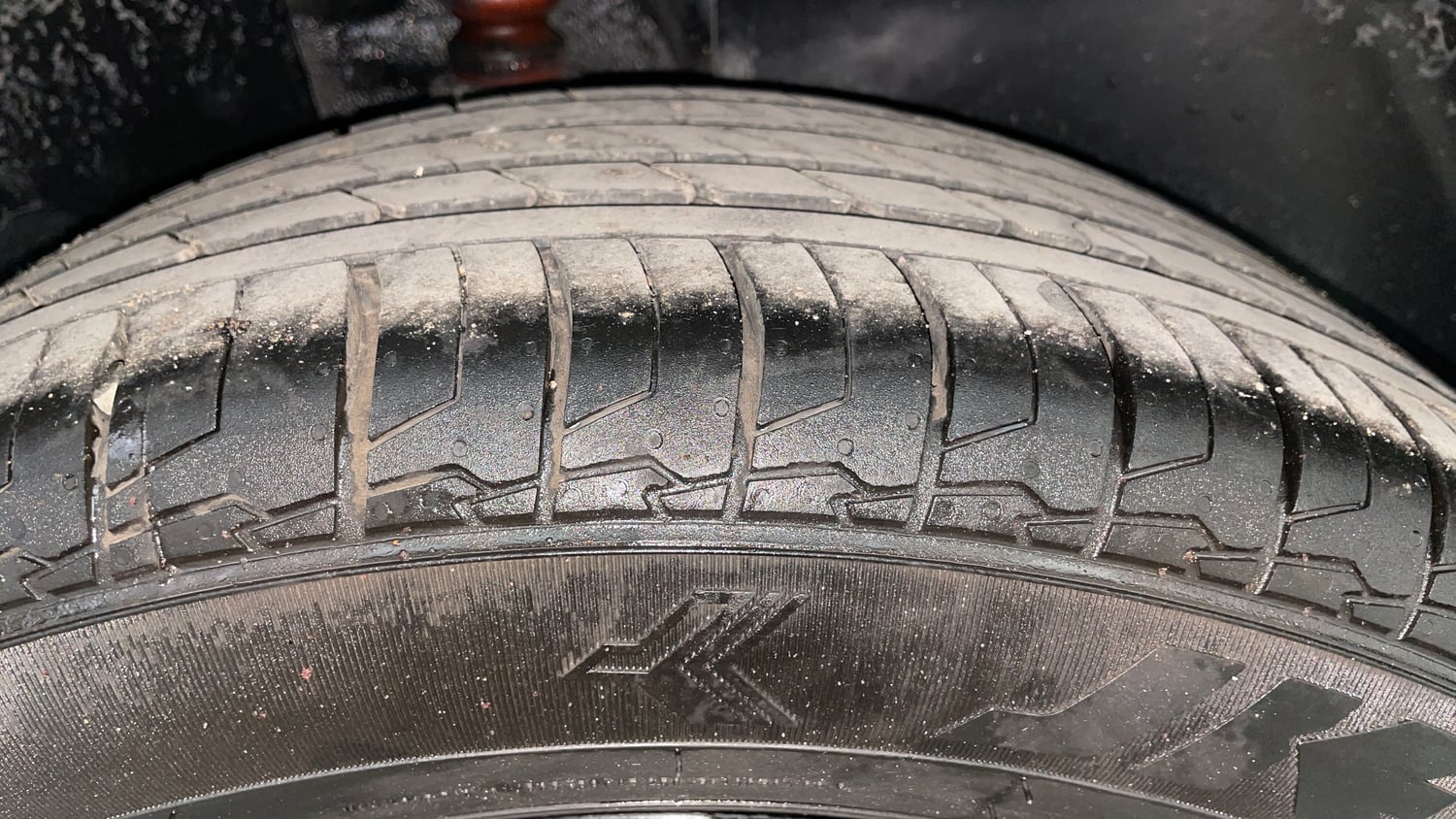 Used 2024 Hyundai Creta SX (O) 1.5 Petrol IVT Knight Petrol Automatic tyres RIGHT REAR TYRE TREAD VIEW