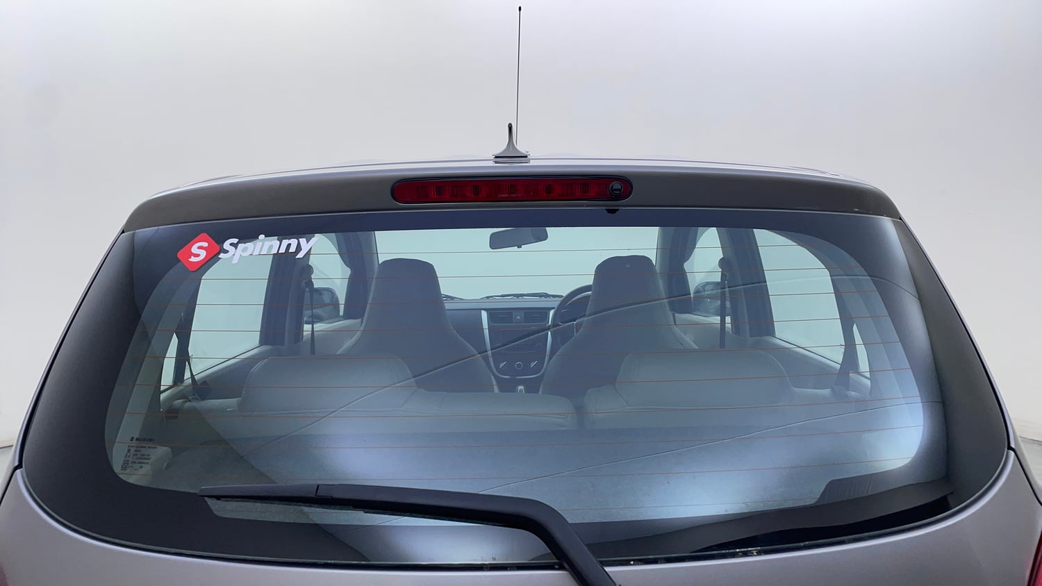 Used 2020 Maruti Suzuki Celerio ZXi AMT Petrol Automatic top_features Rear defogger