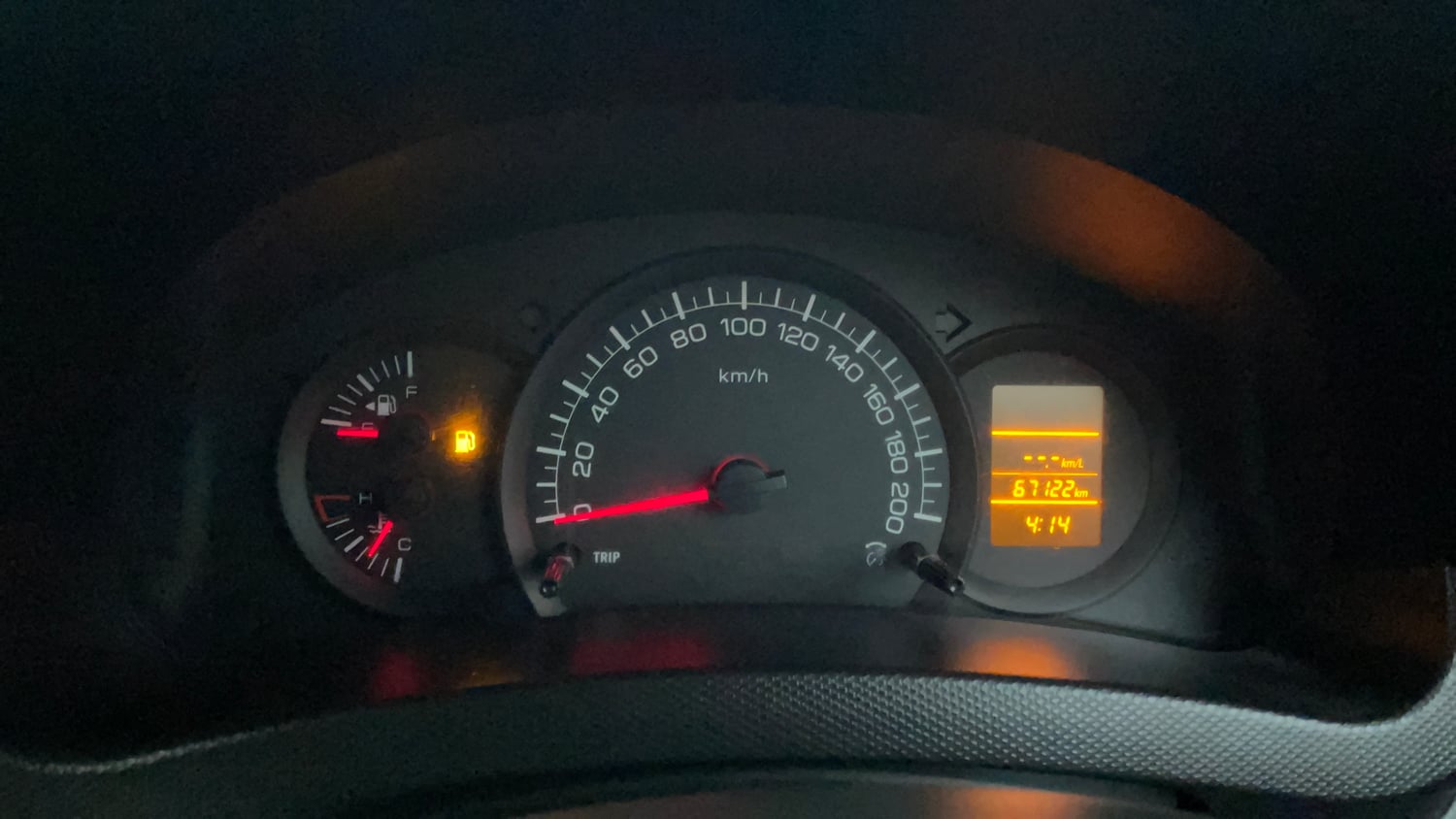 Used 2016 Maruti Suzuki Swift Lxi (O) Petrol Manual interior CLUSTERMETER VIEW