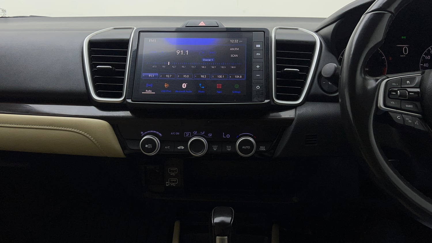 Used 2022 Honda City ZX CVT Petrol Petrol Automatic interior MUSIC SYSTEM & AC CONTROL VIEW