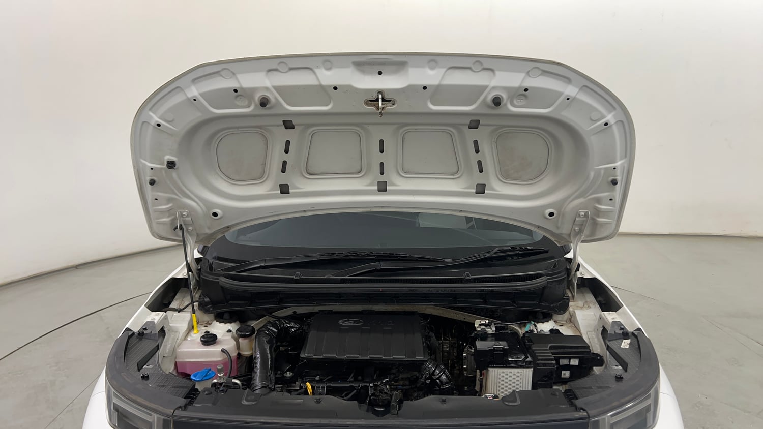 Used 2024 Hyundai Exter S 1.2 MT Petrol Manual engine ENGINE & BONNET OPEN FRONT VIEW