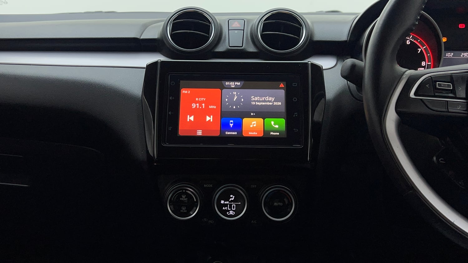 Used 2023 Maruti Suzuki Swift ZXi Petrol Manual interior MUSIC SYSTEM & AC CONTROL VIEW