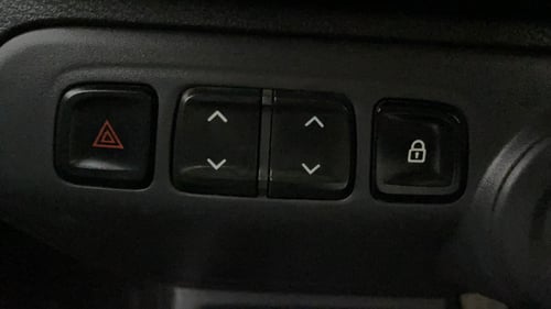 Used 2016 Renault Kwid RXT Petrol Manual top_features Power windows