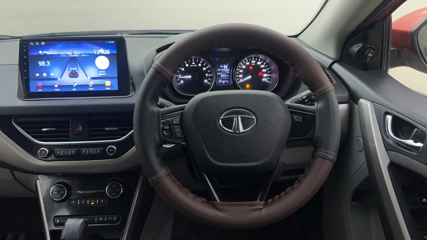 Used 2019 Tata Nexon XZA Plus Petrol Dual Tone Petrol Automatic interior STEERING VIEW