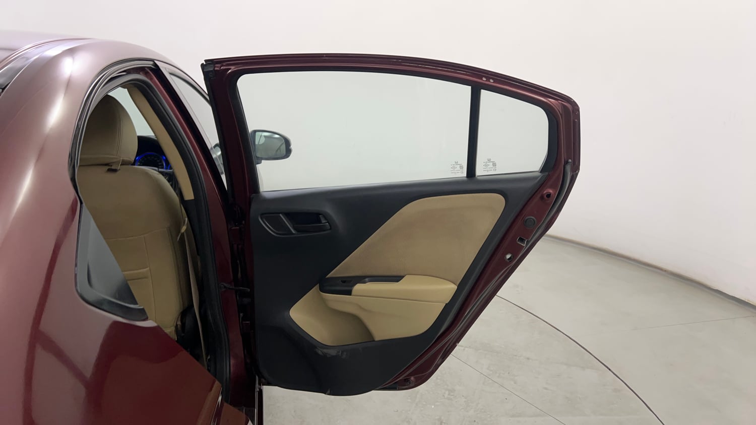 Used 2014 Honda City SV Petrol Manual interior RIGHT REAR DOOR OPEN VIEW