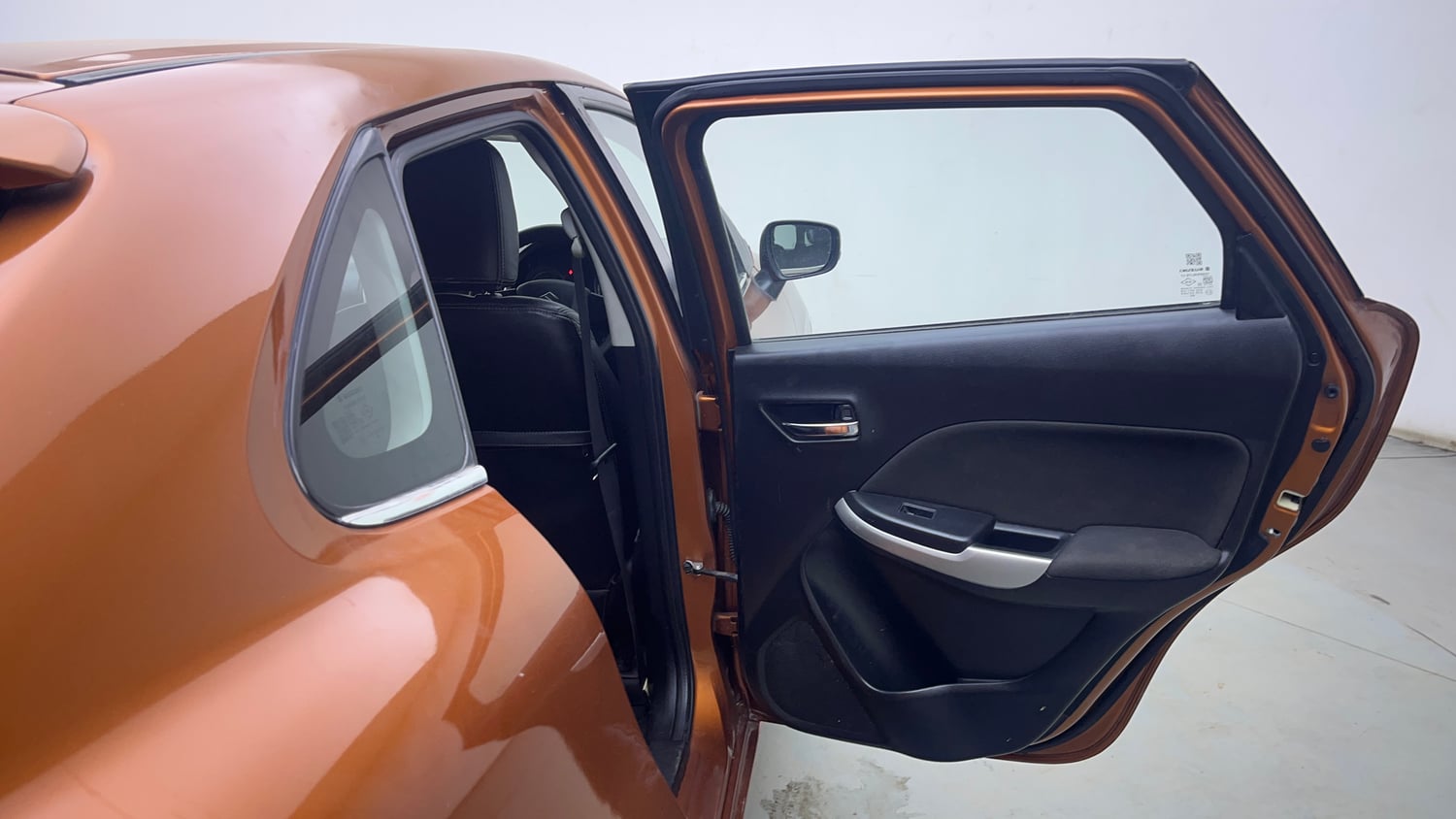 Used 2017 Maruti Suzuki Baleno Delta 1.2 Petrol Manual interior RIGHT REAR DOOR OPEN VIEW