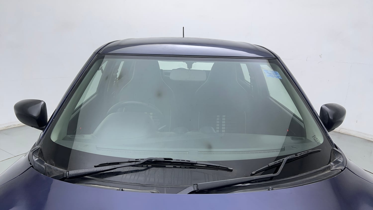 Used 2018 Maruti Suzuki Swift LXI CNG (Outside Fitted) Cng Manual exterior FRONT WINDSHIELD VIEW