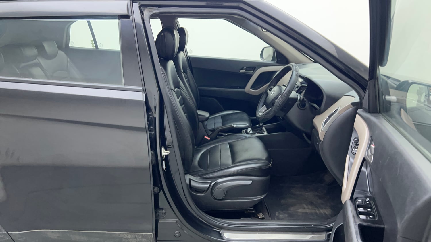 Used 2017 Hyundai Creta 1.6 SX Plus AT Petrol Petrol Automatic interior RIGHT SIDE FRONT DOOR CABIN VIEW