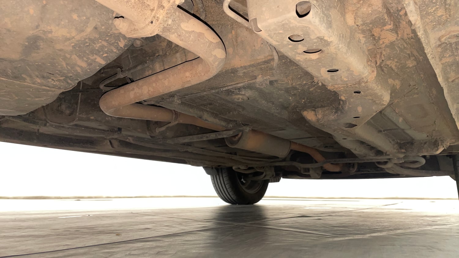 Used 2023 Tata Tiago XZ Plus Petrol Manual extra REAR RIGHT UNDERBODY VIEW