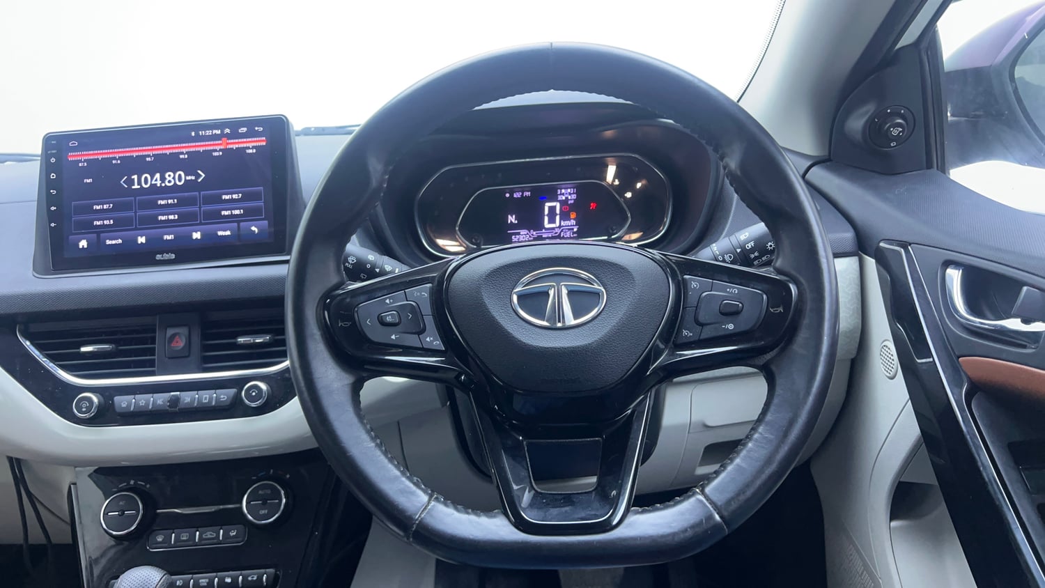 Used 2020 Tata Nexon XZA Plus (S) Petrol Automatic interior STEERING VIEW