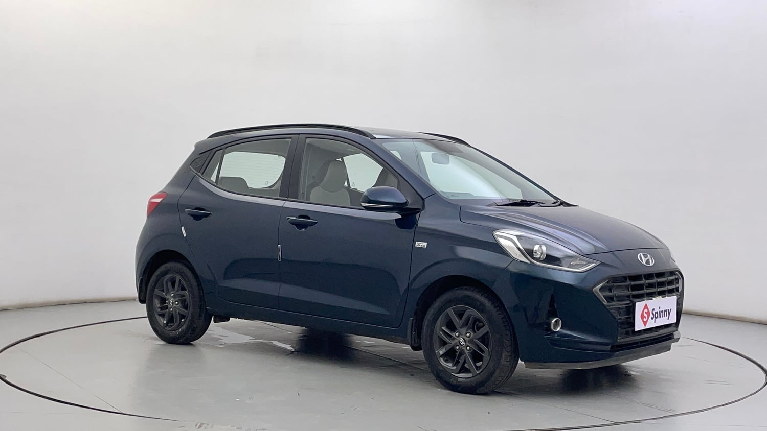 Used 2021 Hyundai Grand i10 Nios Sportz AMT 1.2 Kappa VTVT Petrol Automatic exterior RIGHT FRONT CORNER VIEW
