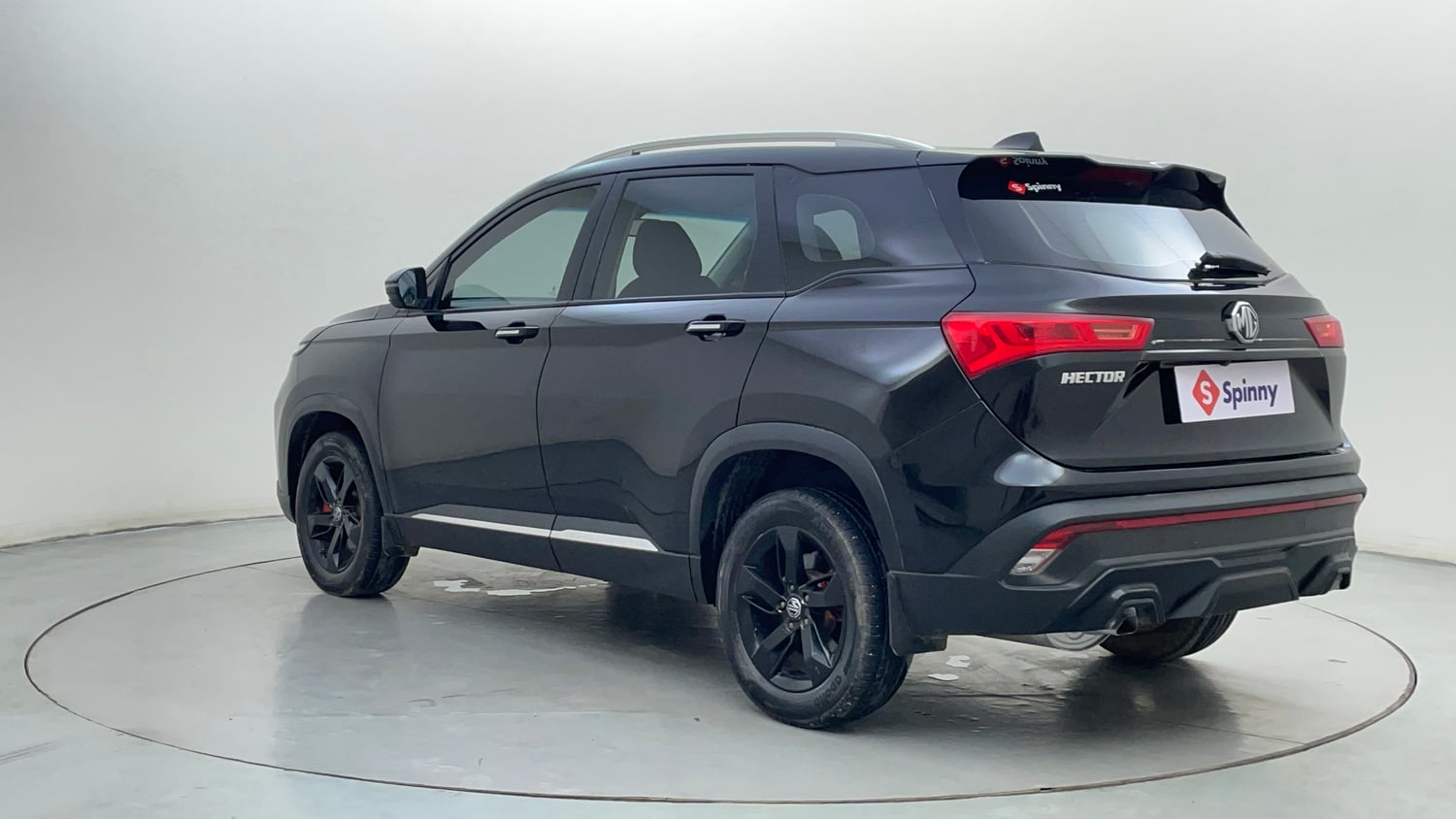 Used 2021 MG Motors Hector Shine 1.5 Petrol Turbo CVT Petrol Automatic exterior LEFT REAR CORNER VIEW