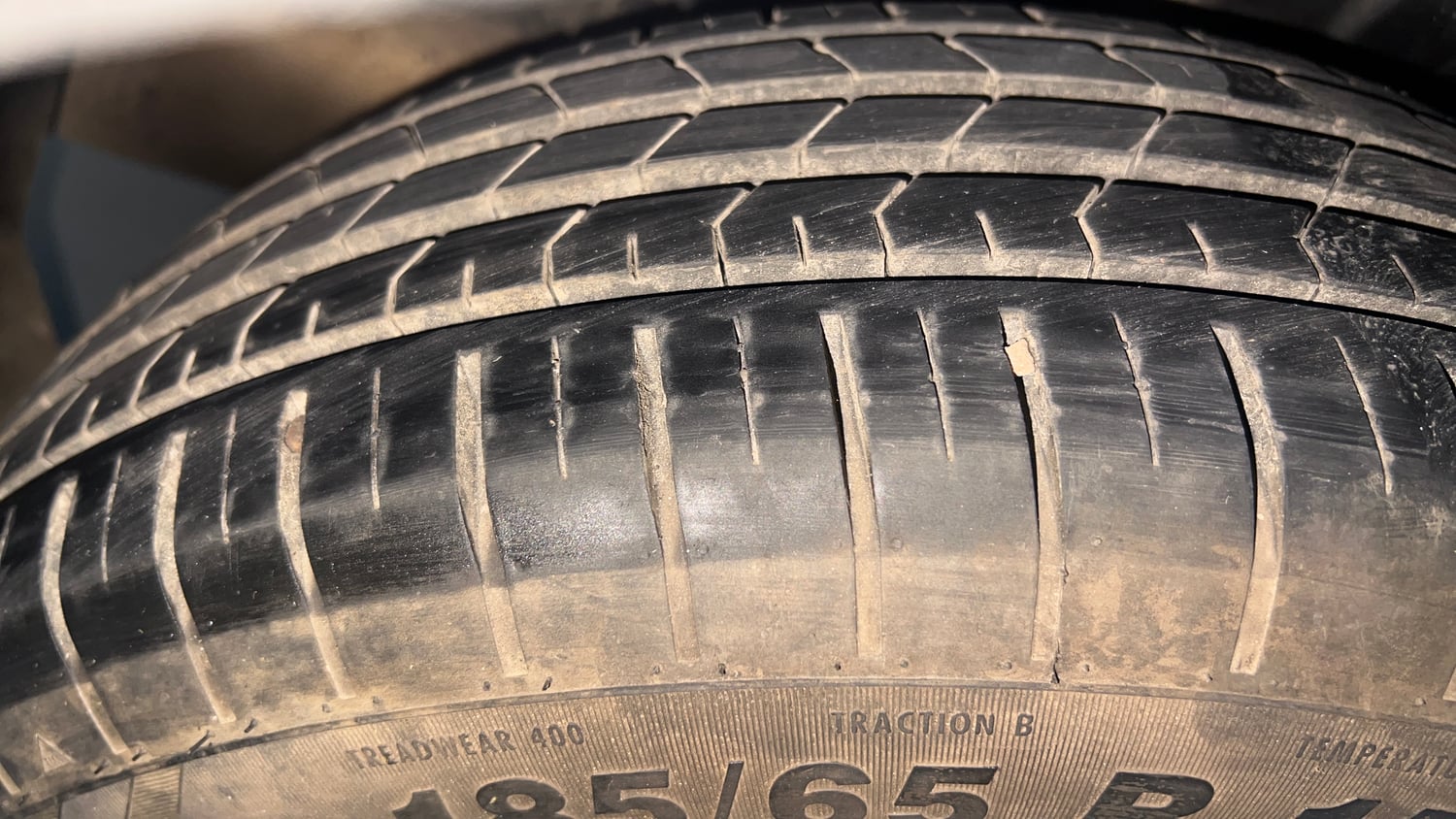 Used 2019 Maruti Suzuki XL6 Alpha MT Petrol Petrol Manual tyres RIGHT REAR TYRE TREAD VIEW