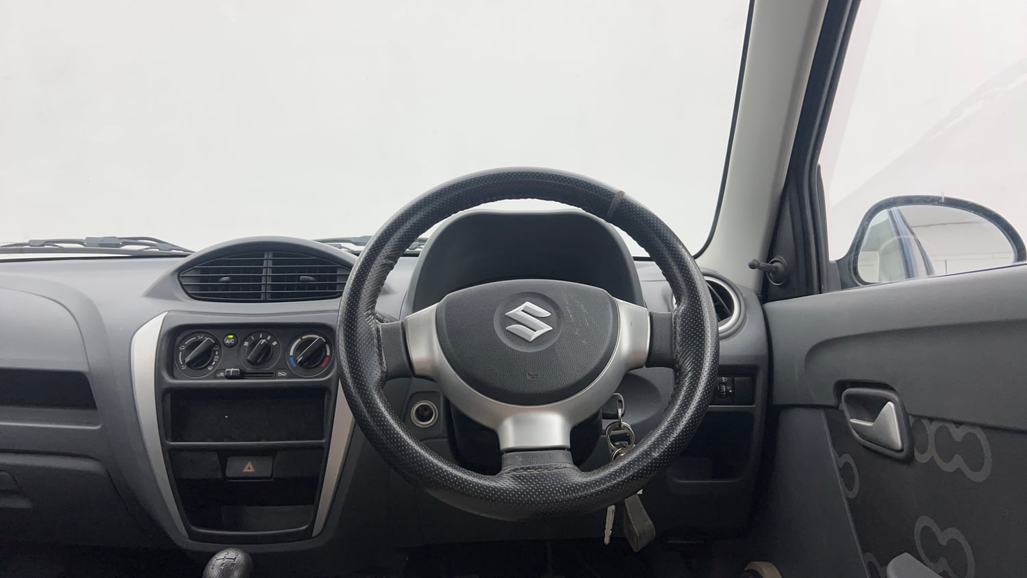 Used 2016 Maruti Suzuki Alto 800 Lxi Petrol Manual interior STEERING VIEW