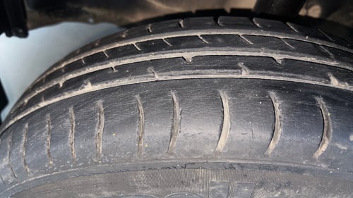 Used 2014 Maruti Suzuki Wagon R LXI CNG Cng Manual tyres LEFT FRONT TYRE TREAD VIEW