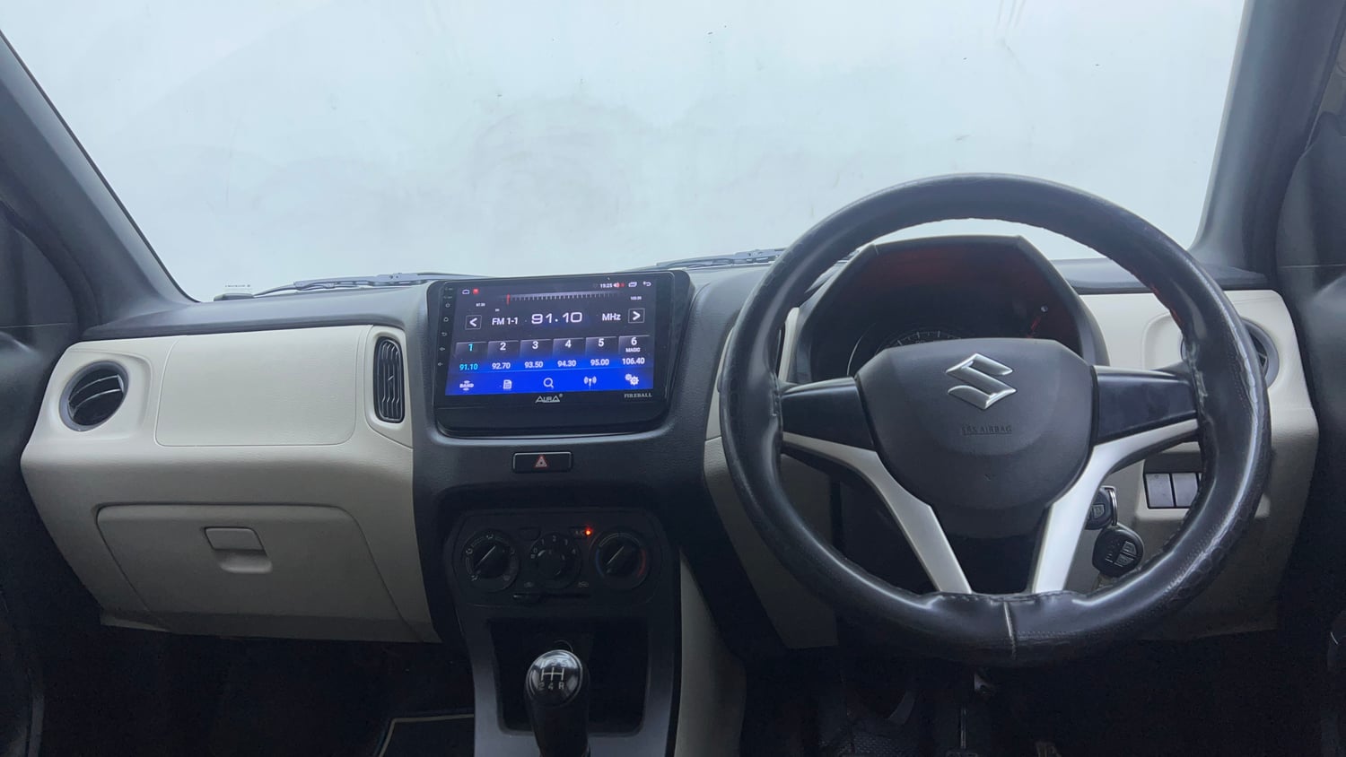 Used 2021 Maruti Suzuki Wagon R 1.0 VXi 1.0 Petrol Manual interior DASHBOARD VIEW