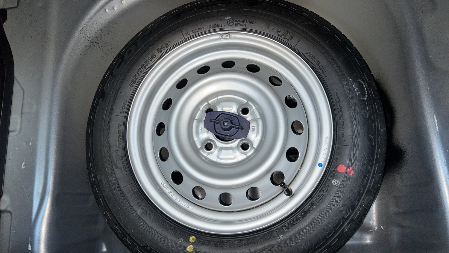 Used 2022 Maruti Suzuki Celerio LXi Petrol Manual tyres SPARE TYRE VIEW