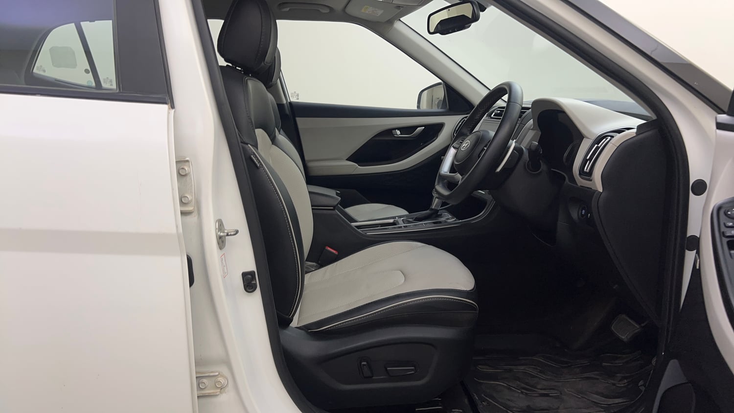 Used 2021 Hyundai Creta SX (O) 1.5 Diesel Automatic Diesel Automatic interior RIGHT SIDE FRONT DOOR CABIN VIEW