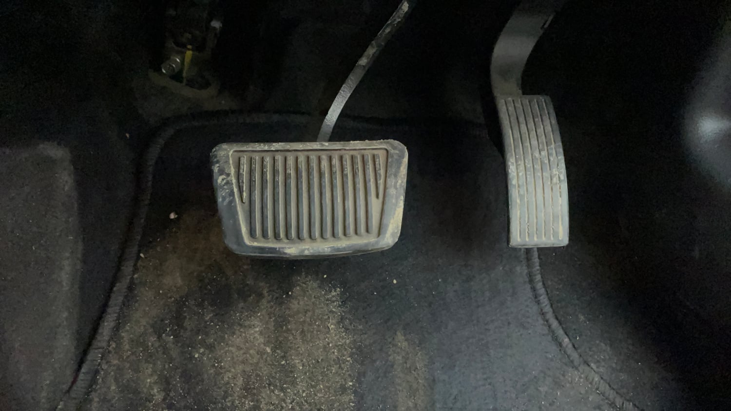 Used 2021 Hyundai Grand i10 Nios Sportz AMT 1.2 Kappa VTVT Petrol Automatic interior PEDALS VIEW