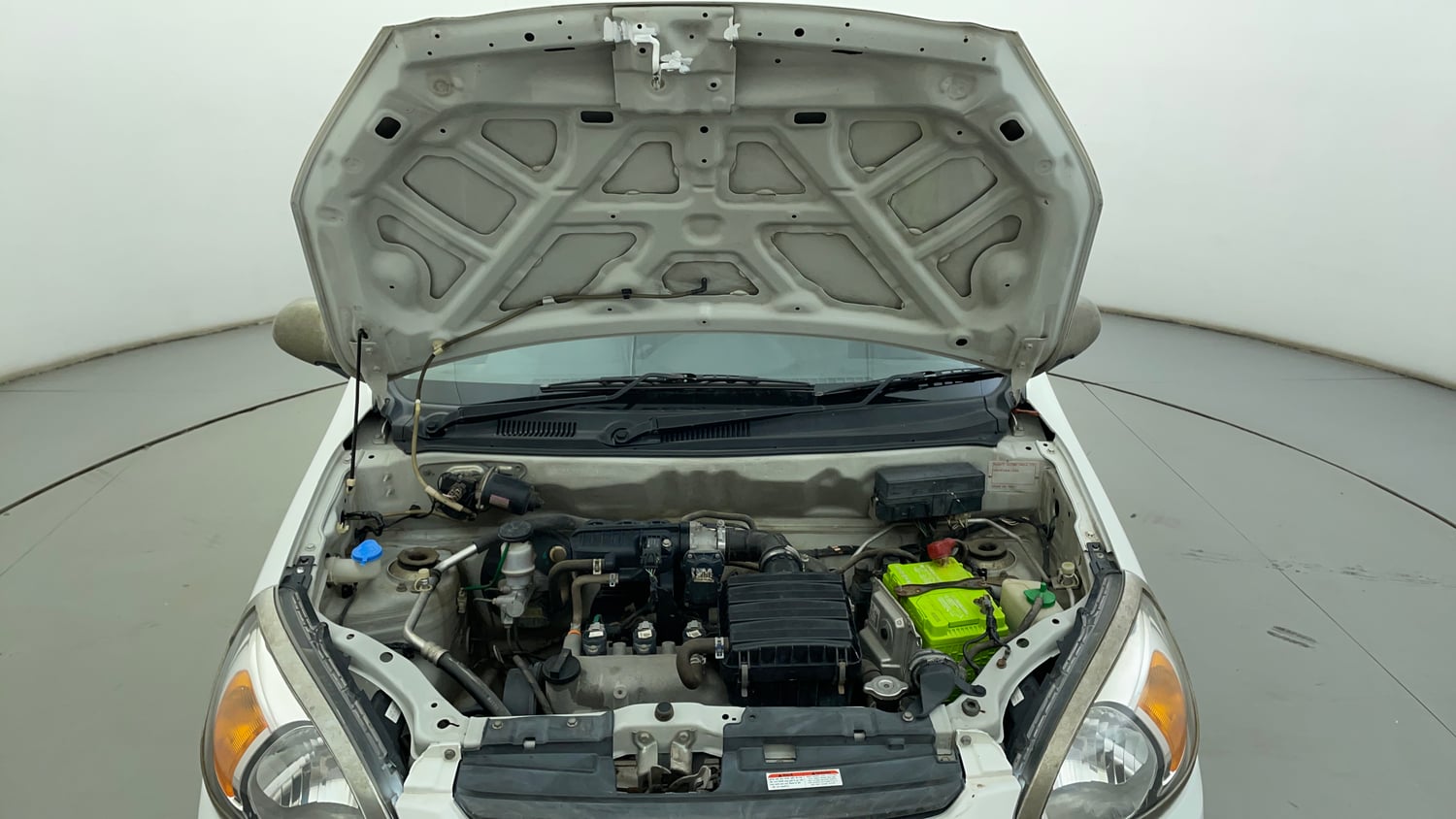 Used 2018 Maruti Suzuki Alto 800 VXi Petrol Manual engine ENGINE & BONNET OPEN FRONT VIEW