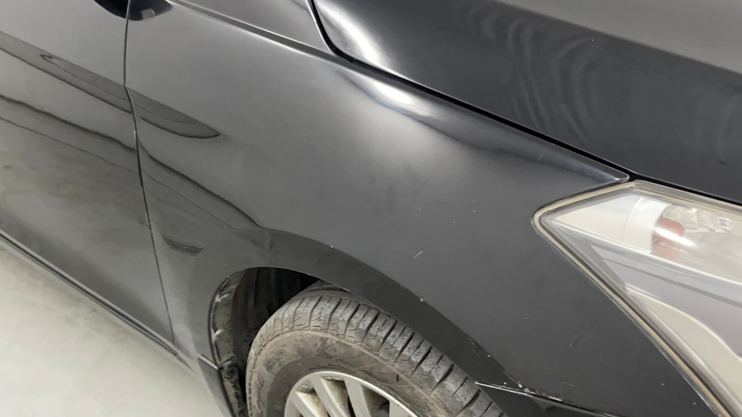 Used 2016 Maruti Suzuki Ciaz ZXI+ AT Petrol Automatic dents MINOR DENT